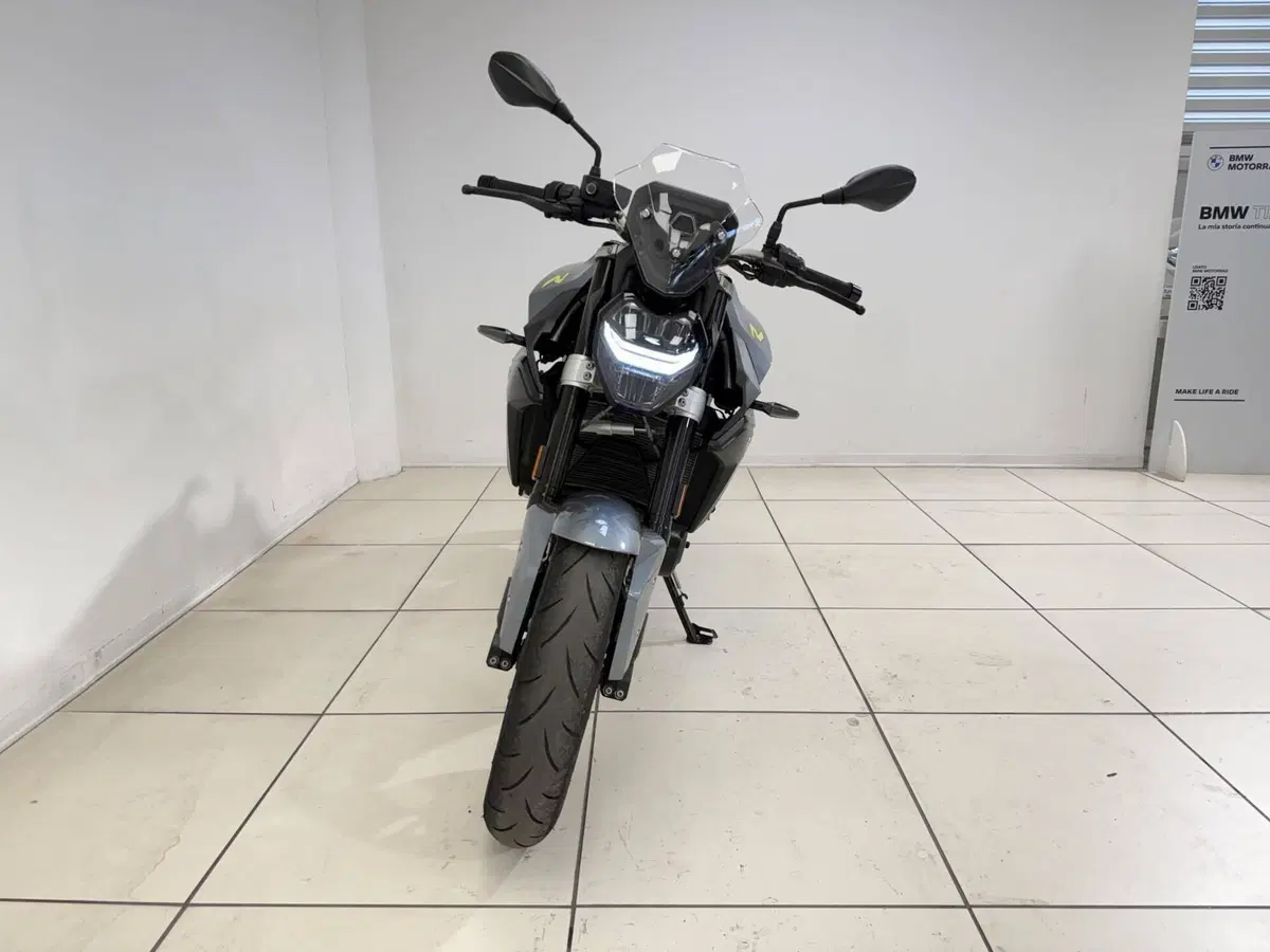 Bmw F 900 R (2021 - 24) (3)