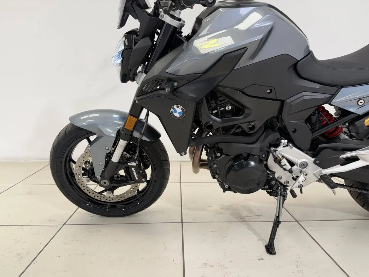 Bmw F 900 R (2021 - 24) (13)