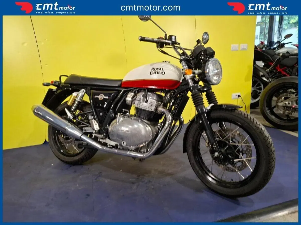 Royal Enfield Interceptor 650 (2021 - 26) (4)