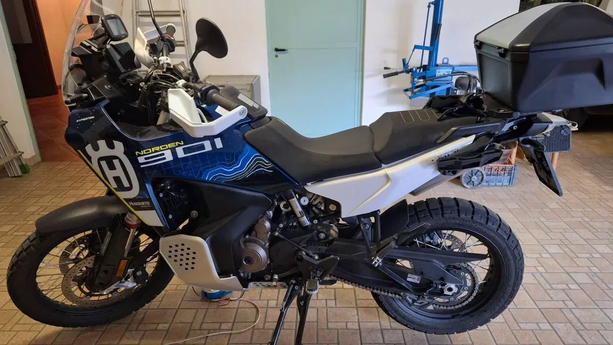 Husqvarna Norden 901 Expedition (2023 - 24)