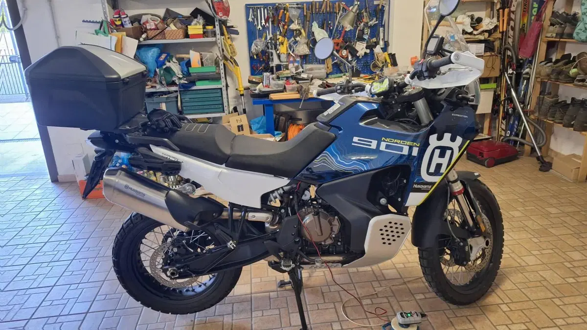 Husqvarna Norden 901 Expedition (2023 - 24) (3)