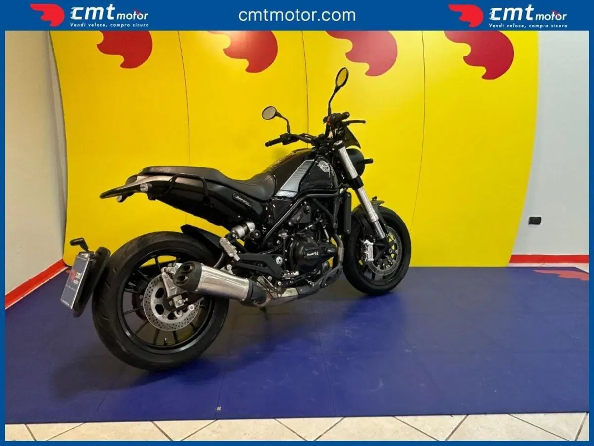 Benelli Leoncino 500 (2021 - 25) (4)