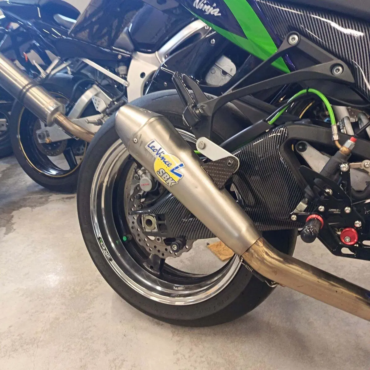 Kawasaki Ninja 1000 ZX-10R (2011 - 15) (9)