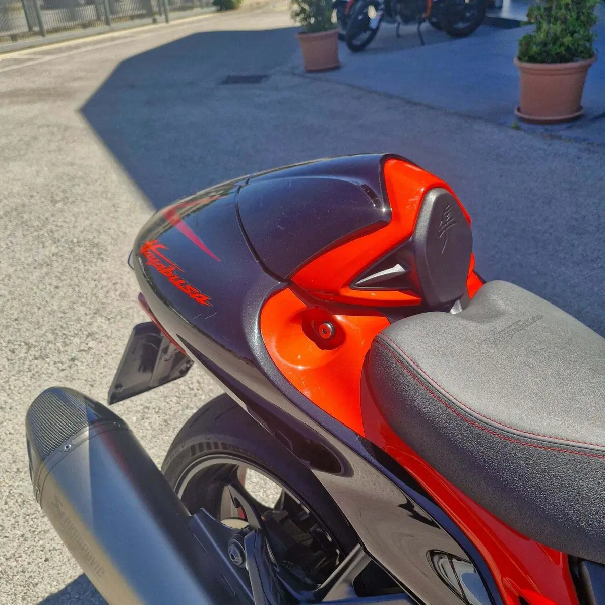 Suzuki GSX 1300 R Hayabusa 25 Anniversary (2023 - 24) (8)