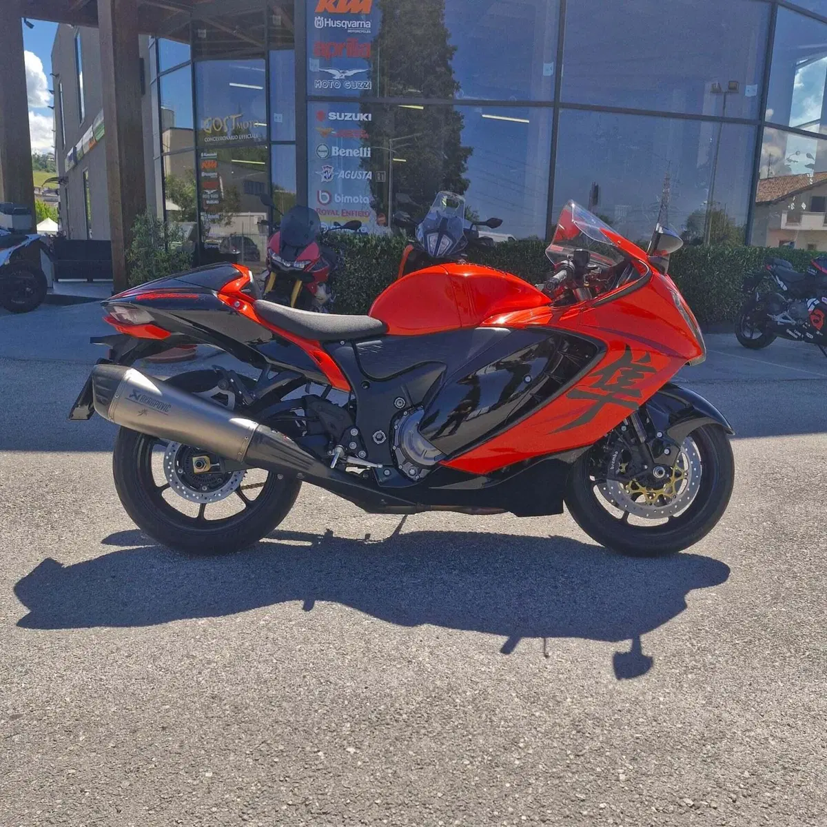 Suzuki GSX 1300 R Hayabusa 25 Anniversary (2023 - 24) (3)