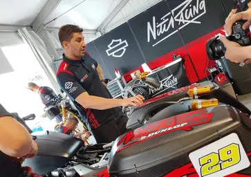 Andrea Iannone. “Senza Corse non vivo!” [VIDEO]