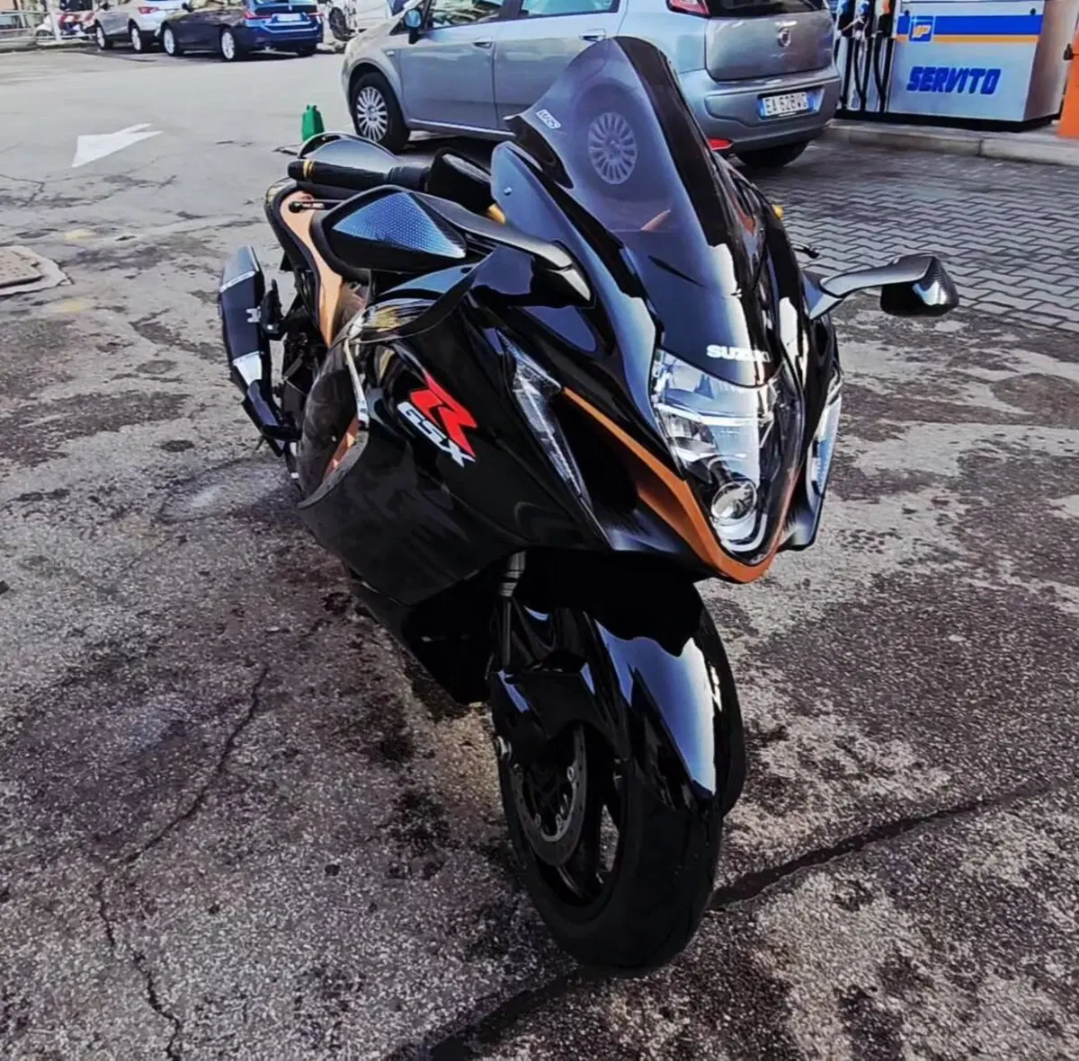Suzuki GSX 1300 R Hayabusa GP Edition (2022 - 23) (4)