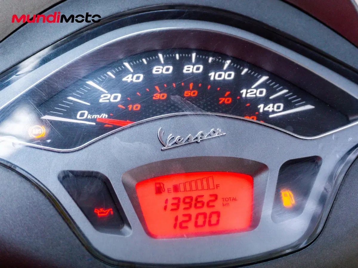 Vespa Sprint 125 3V S ABS (2014 - 16) (12)