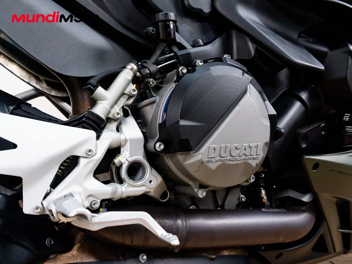 Ducati Streetfighter V2 (2025 - 26) (4)