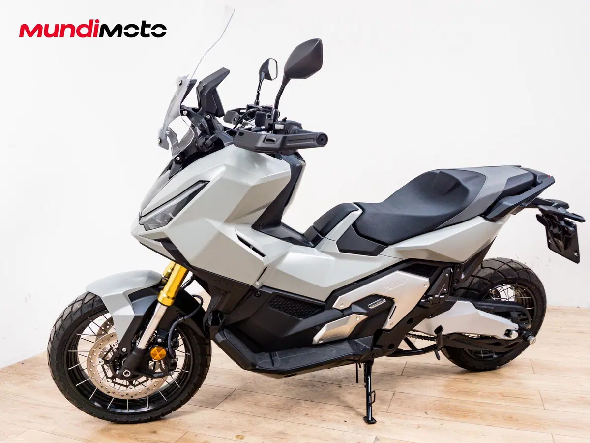 Honda X-ADV 750 Special Edition (2026) (8)