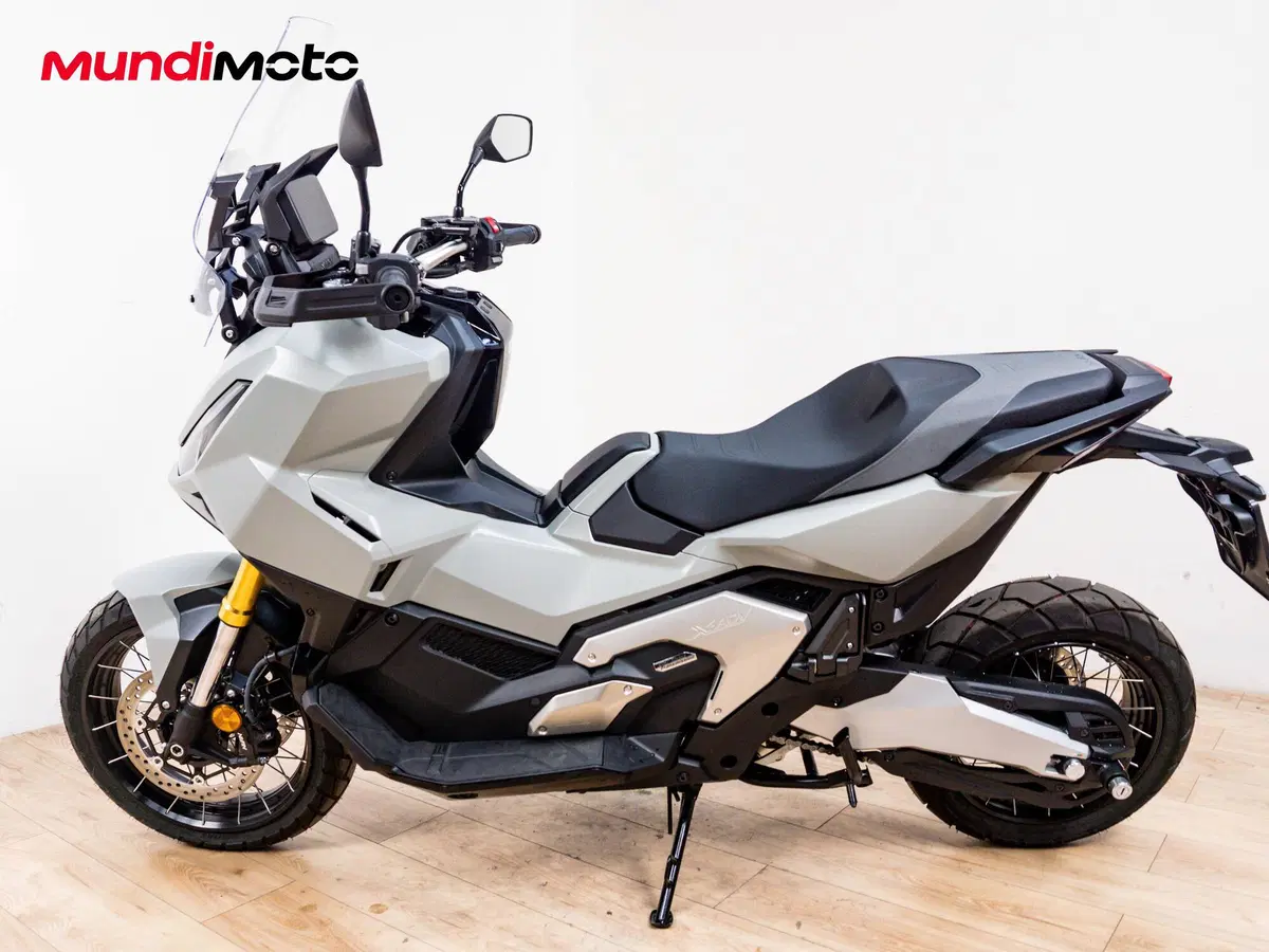 Honda X-ADV 750 Special Edition (2026) (6)