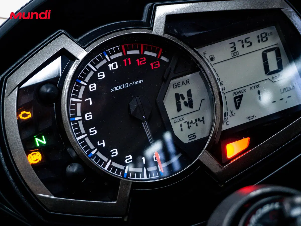 Kawasaki Z 1000 SX ABS (2011 - 13) (12)
