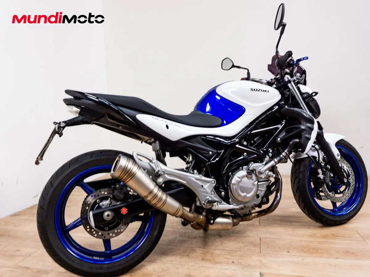 Suzuki Gladius 650 SFV (2009 - 15) (3)