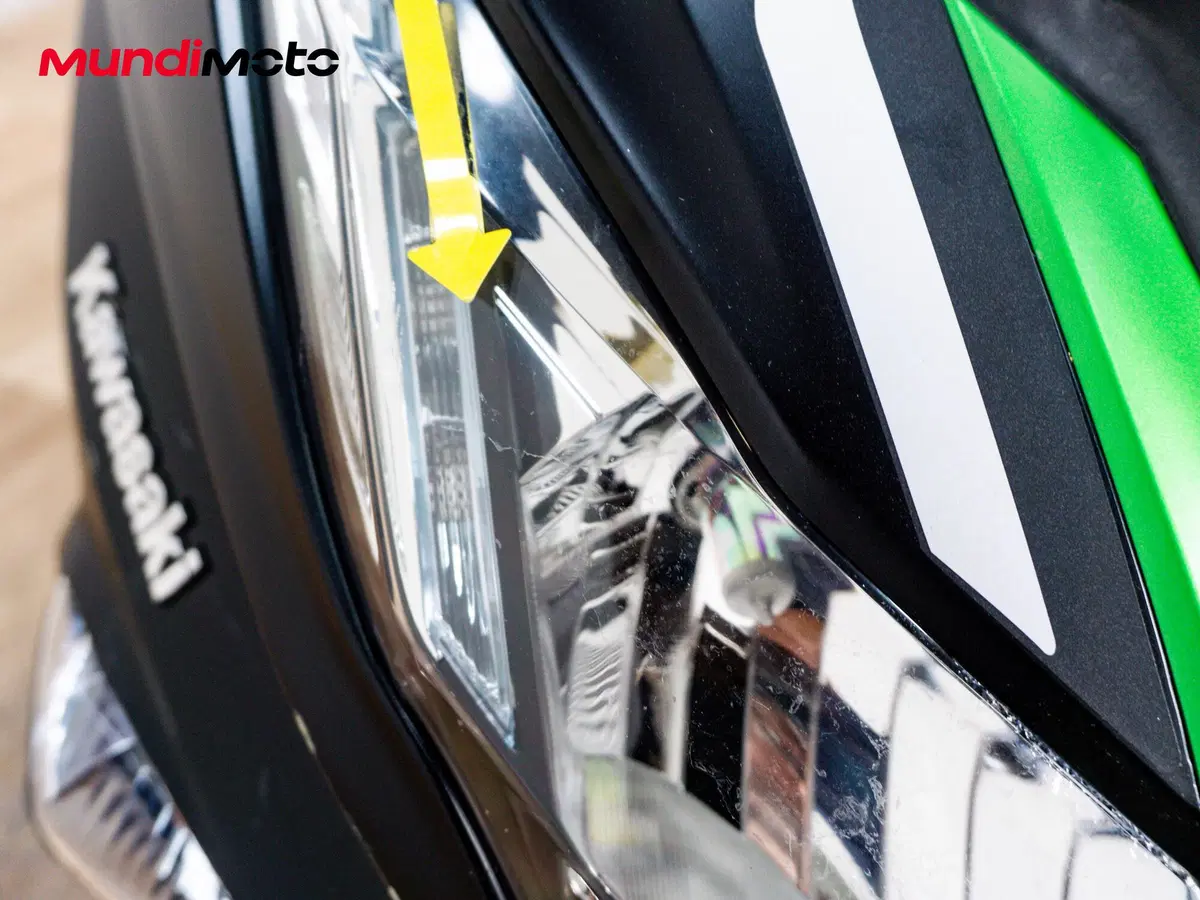Kawasaki J 300 ABS (2014 - 16) (21)