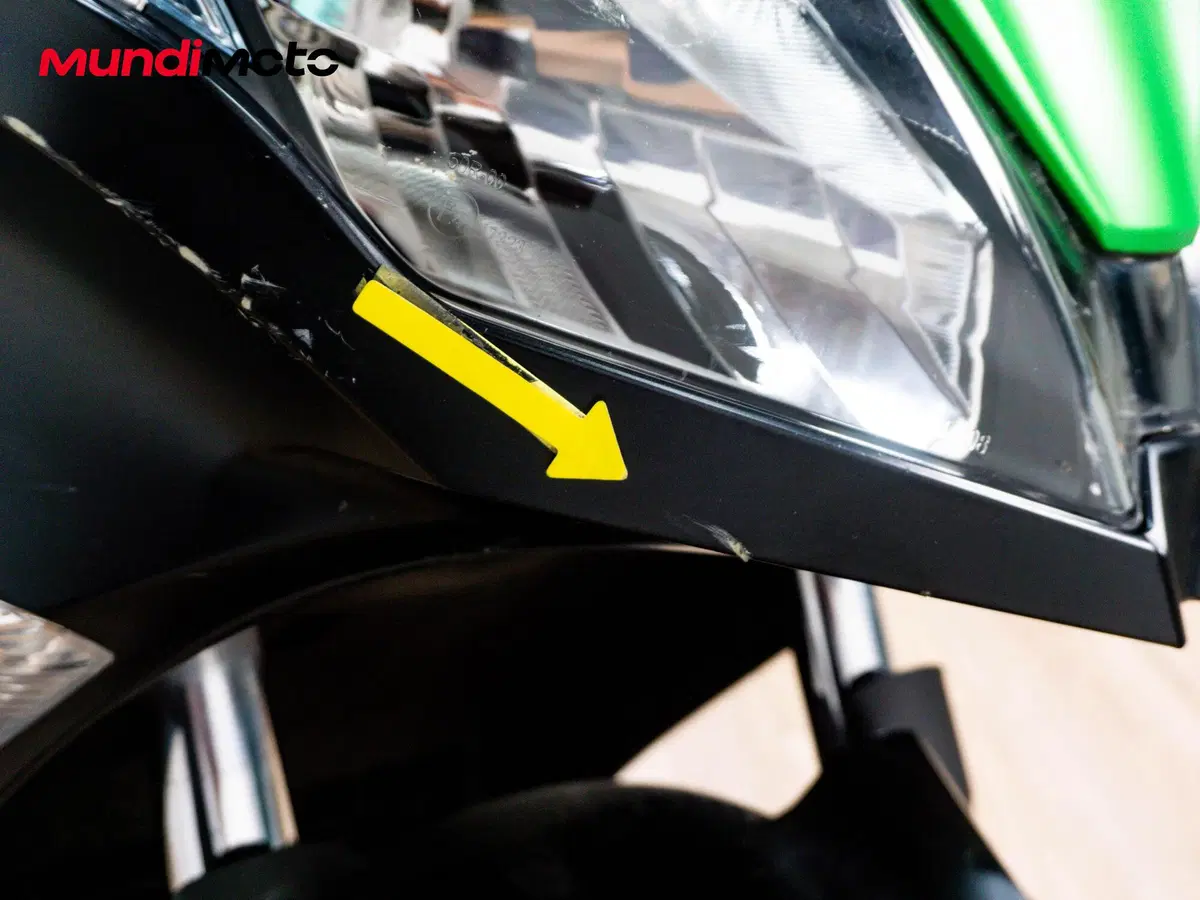 Kawasaki J 300 ABS (2014 - 16) (14)