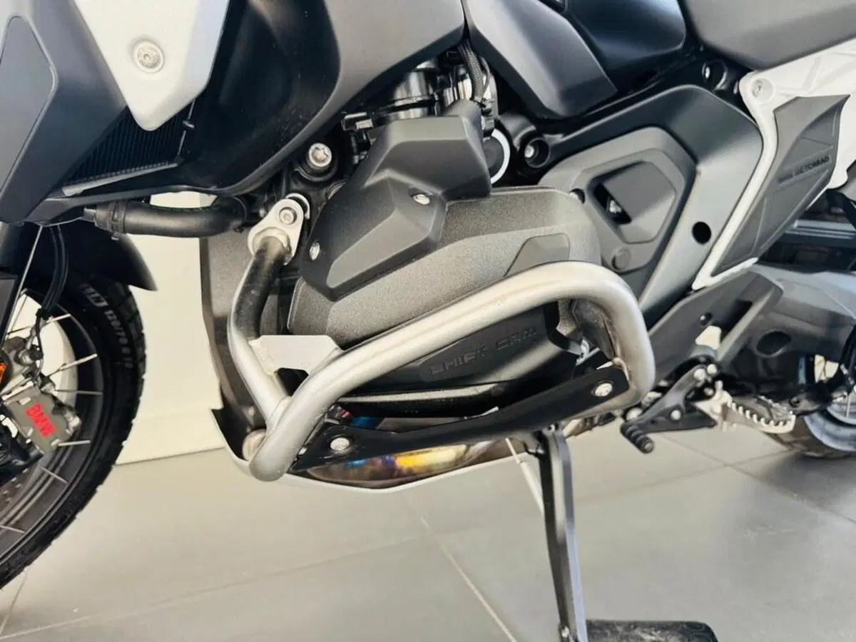 Bmw R 1300 GS (2023 - 26) (2)