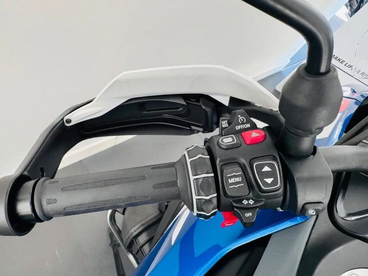 Bmw R 1300 GS (2023 - 26) (4)
