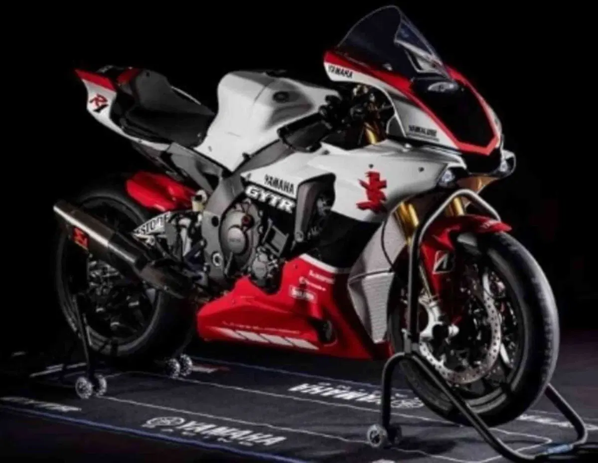 Yamaha YZF R1 (2017 - 19) (2)
