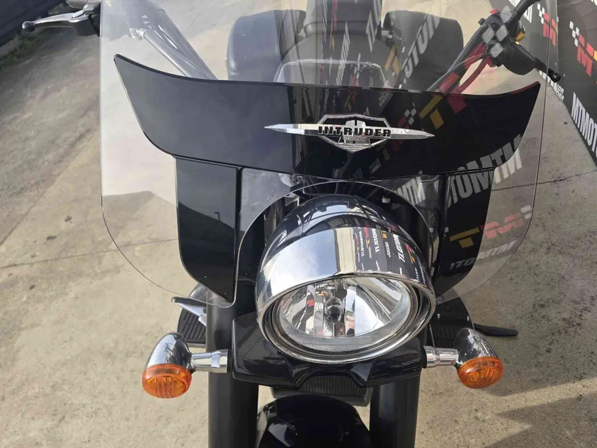 Suzuki Intruder C 1500 T (2013 - 16) (21)