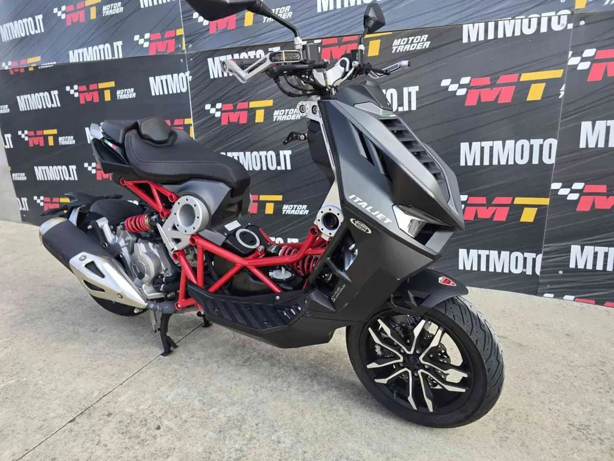 Italjet Moto Dragster 200 (2022 - 24) (3)