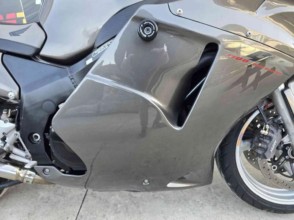 Honda CBR 1100 XX Superblackbird (1996 - 98) (8)