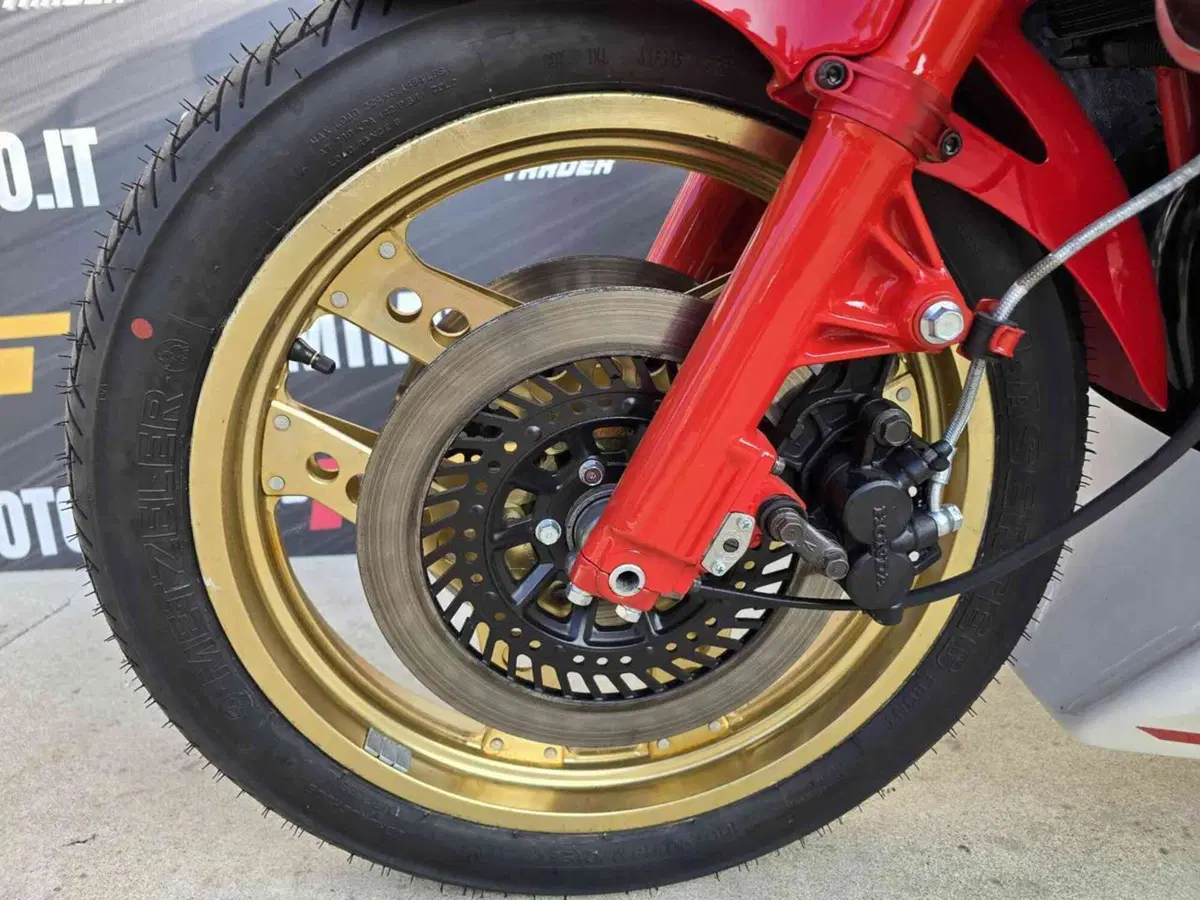 Honda cb1100r Scambio con Rolex (7)
