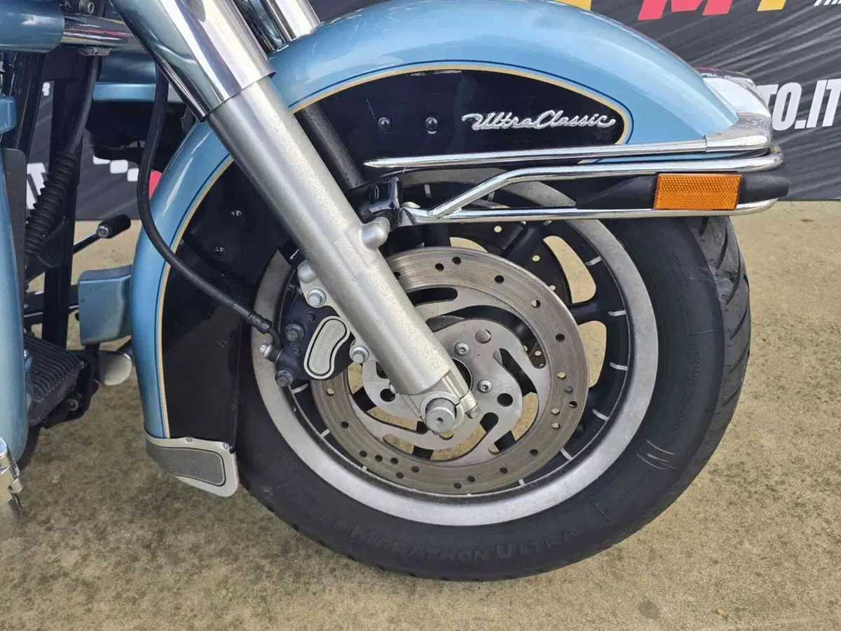 Harley-Davidson 1584 Electra Glide Ultra Classic (2007) - FLHTCU (12)