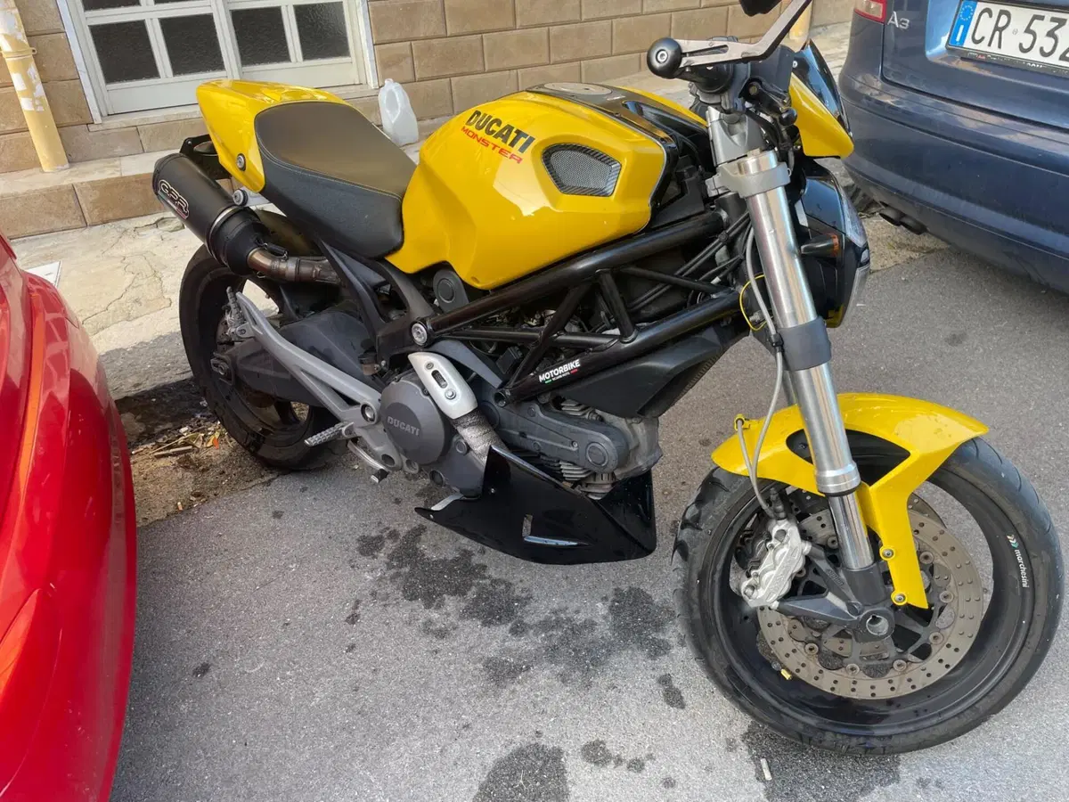 Ducati Monster 696 (2008 - 13) (5)