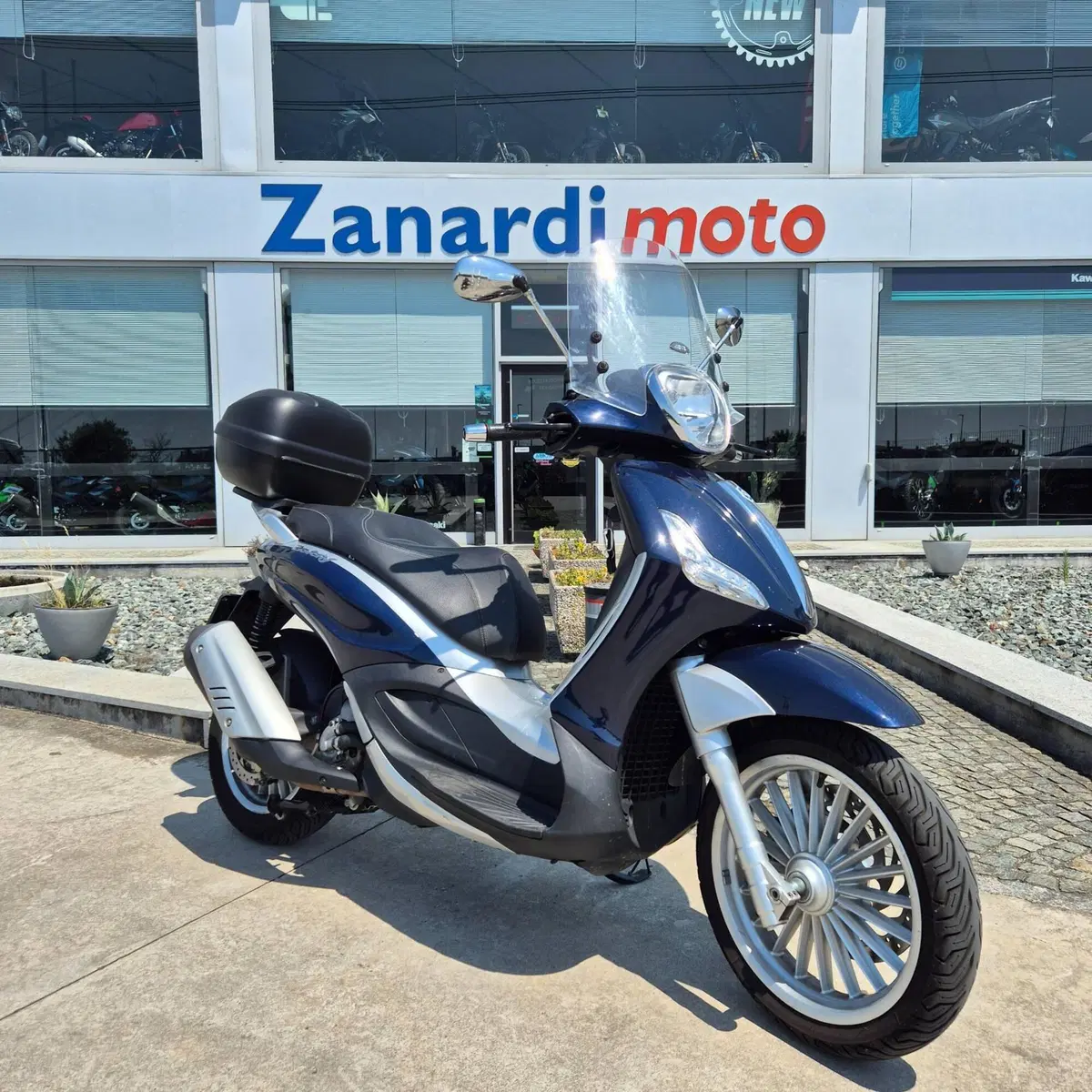 Piaggio Beverly 300 i.e. (2010 - 16)
