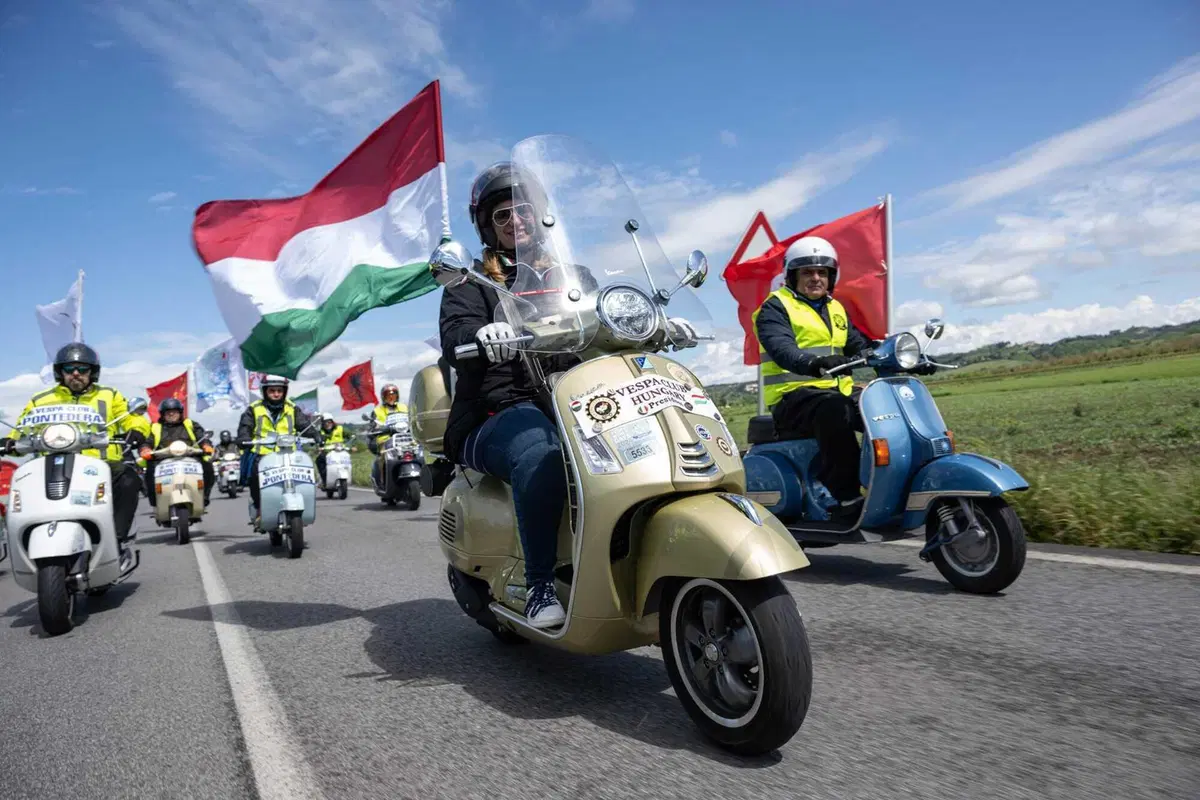 Vespa festeggia 80 anni: a Roma il raduno mondiale dal 25 al 28 giugno (2)