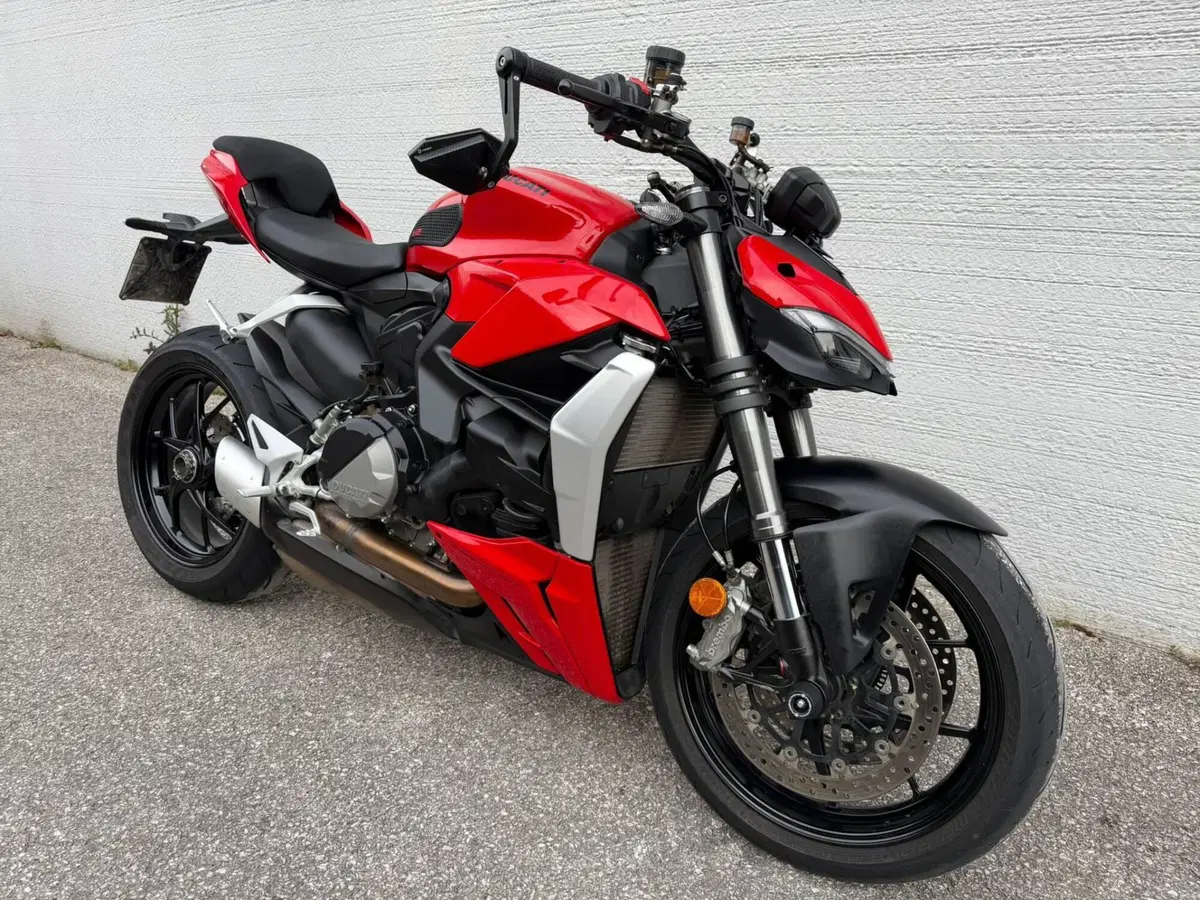 Ducati Streetfighter V2 (2022 - 24) (3)