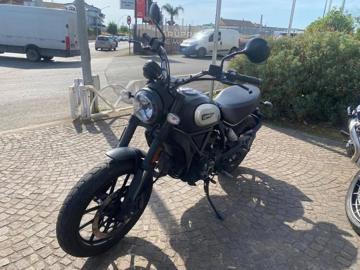 Ducati Scrambler 800 Icon Dark (2021 - 22) (4)