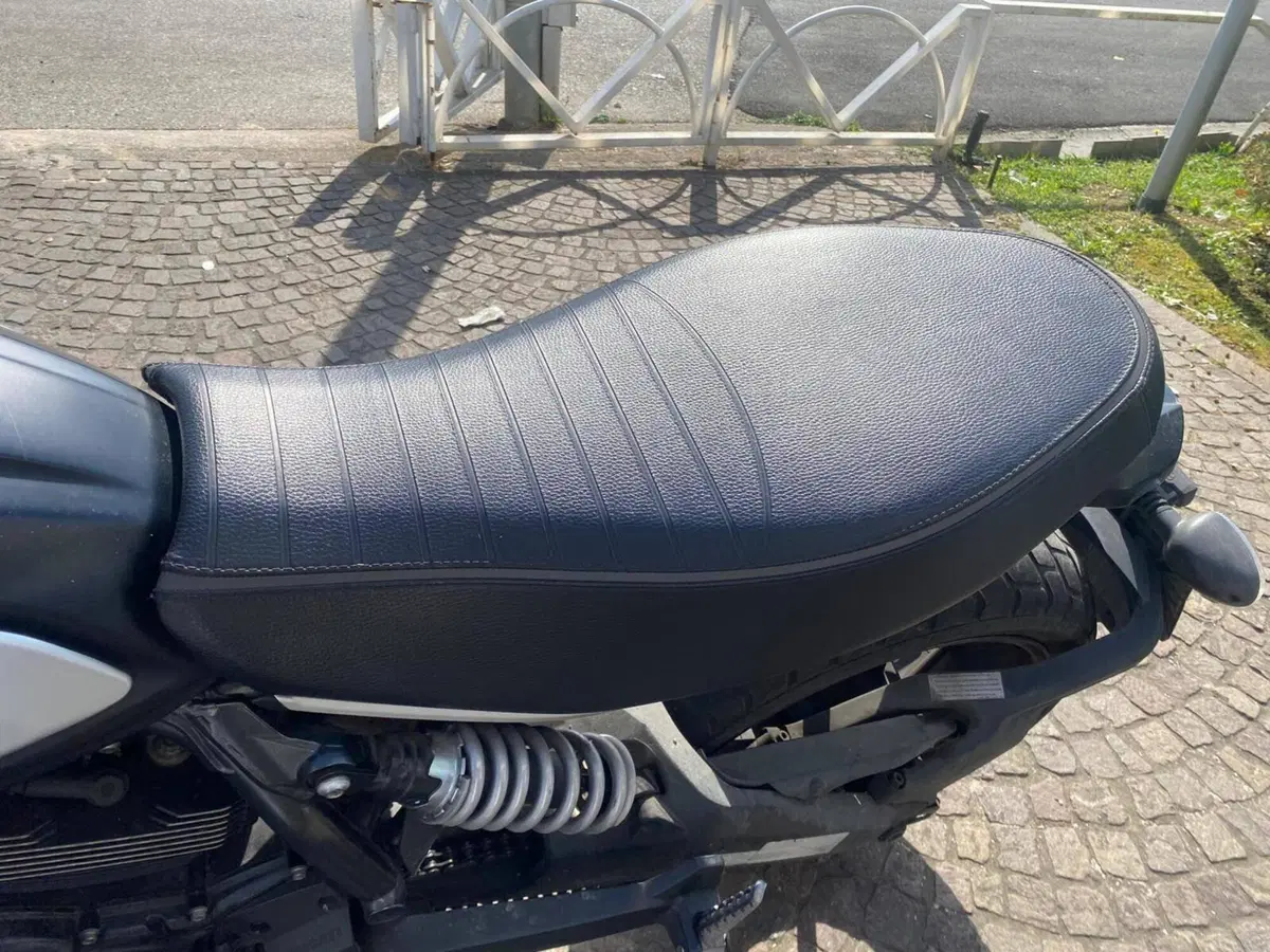 Ducati Scrambler 800 Icon Dark (2021 - 22) (7)