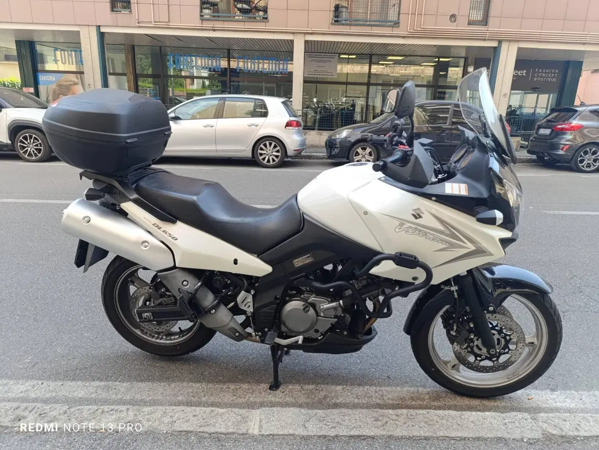 Suzuki V-Strom 650 (2008 - 11) (2)