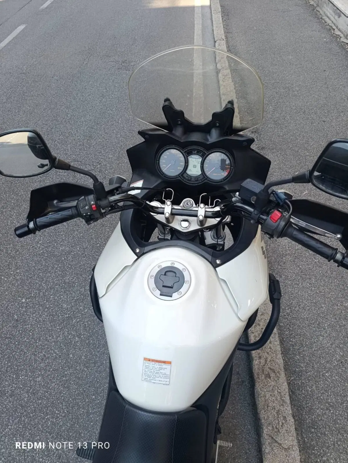 Suzuki V-Strom 650 (2008 - 11) (4)