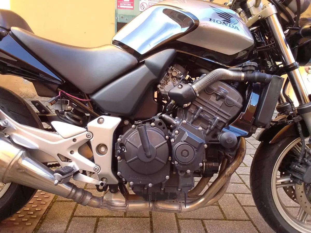 Honda CBF 600 N (2005- 11) (3)