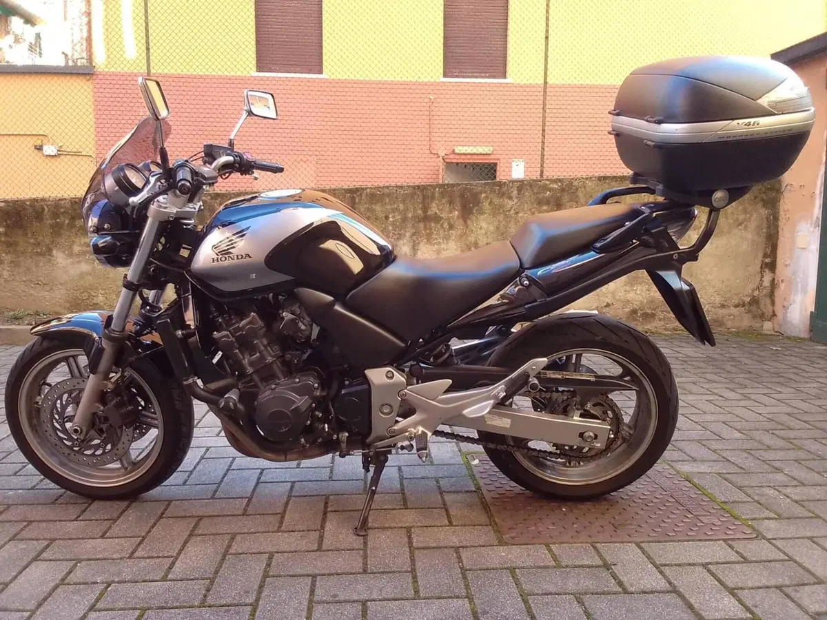 Honda CBF 600 N (2005- 11) (2)