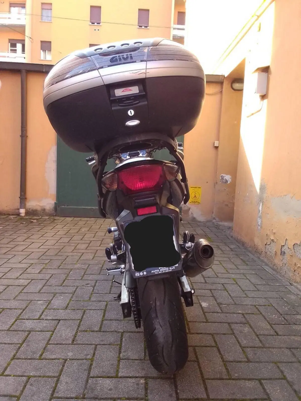 Honda CBF 600 N (2005- 11) (8)
