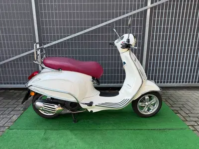 Vespa Primavera 150 3V ie ABS (2014 - 16) usata