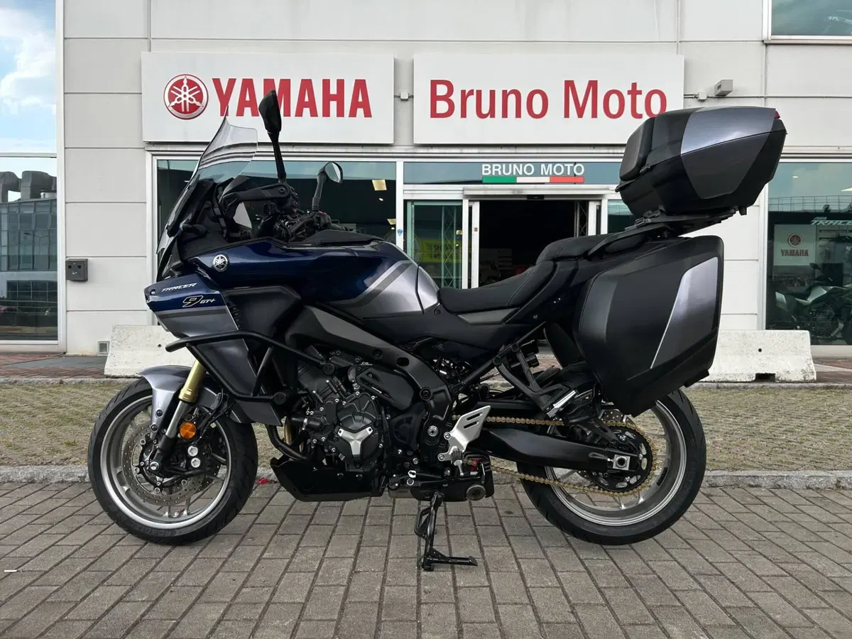 Yamaha Tracer 9 GT+ Y-AMT (2025 - 26) (2)