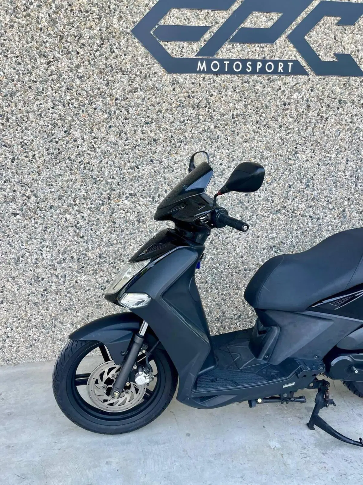 Kymco Agility 125 R16 (2008 - 17) (3)