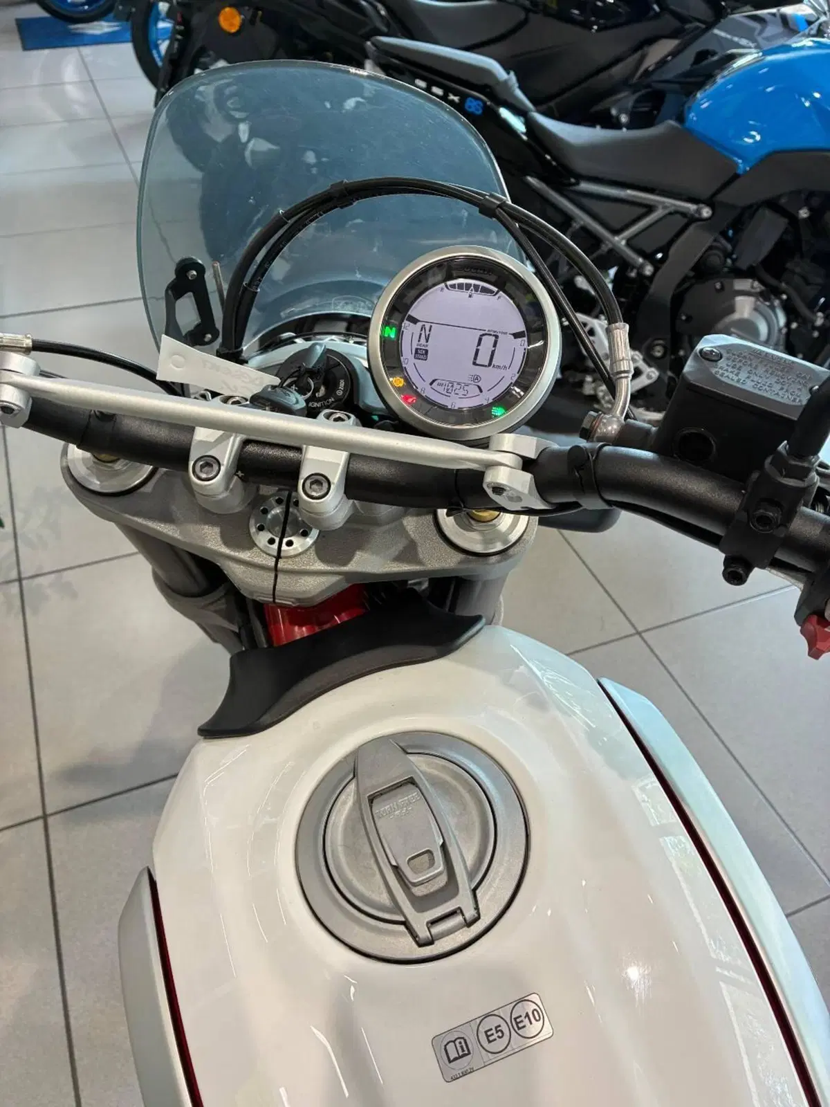Ducati Scrambler 800 Desert Sled (2017 - 20) (5)