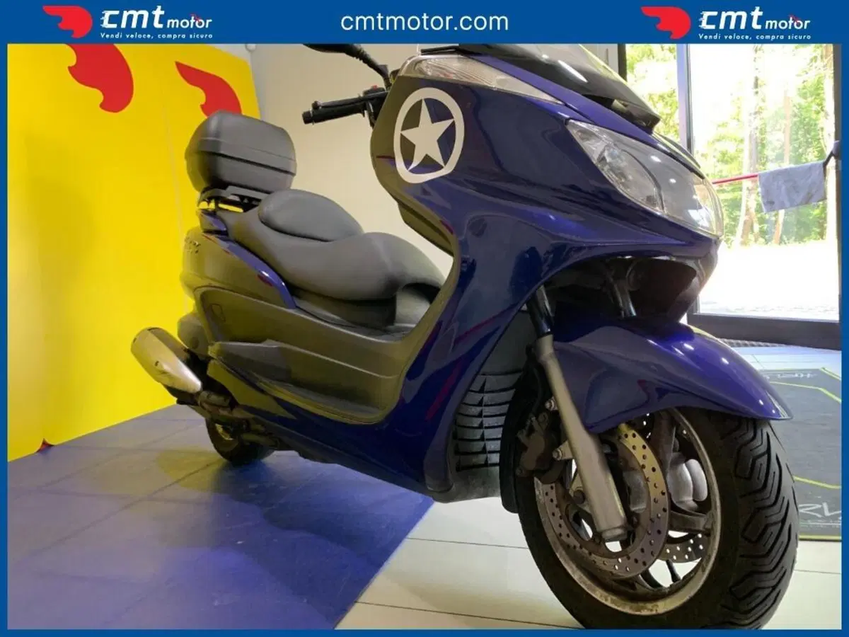 Yamaha Majesty 400 (2004 - 08) (7)