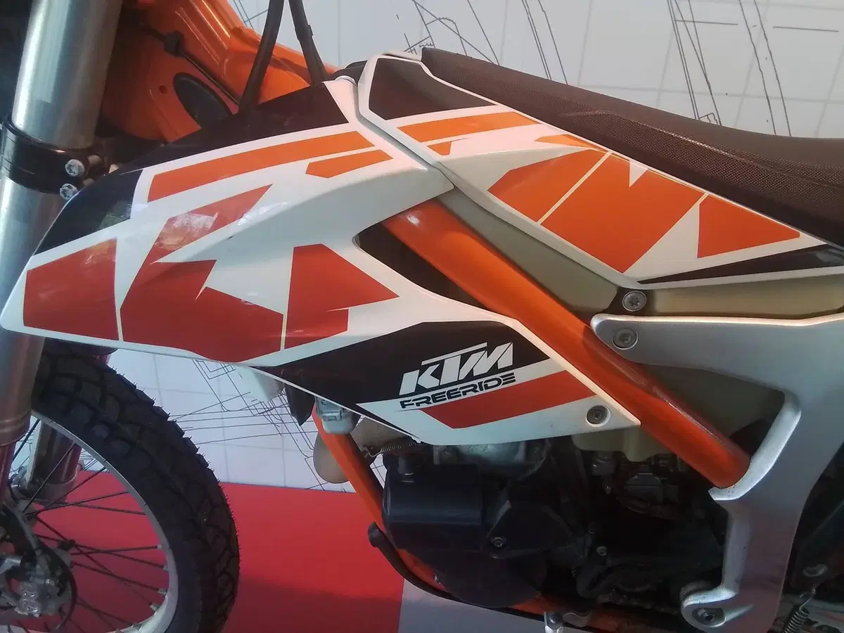 KTM Freeride 250 R (2013 - 17) (8)