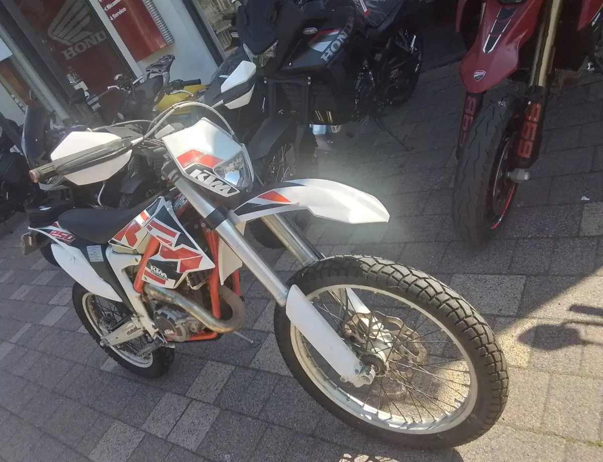 KTM Freeride 250 R (2013 - 17) (12)