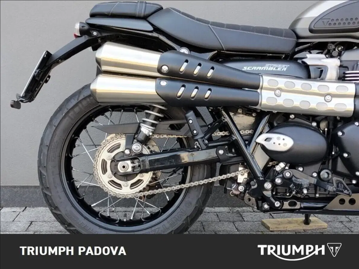 Triumph Street Scrambler 900 Sandstorm (2021 - 22) (2)