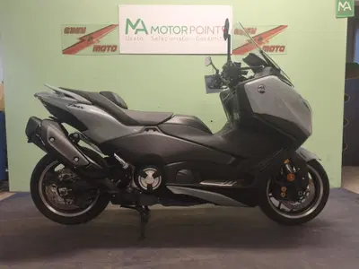 Yamaha T-Max 560 Tech Max (2025 - 26) usata