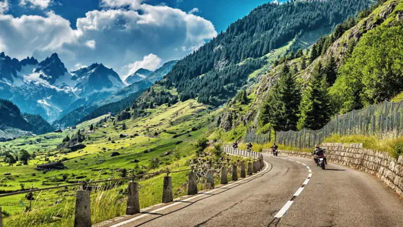 Sicurezza in quota, scatta la campagna Due Ruote Sicure sulle strade del Trentino