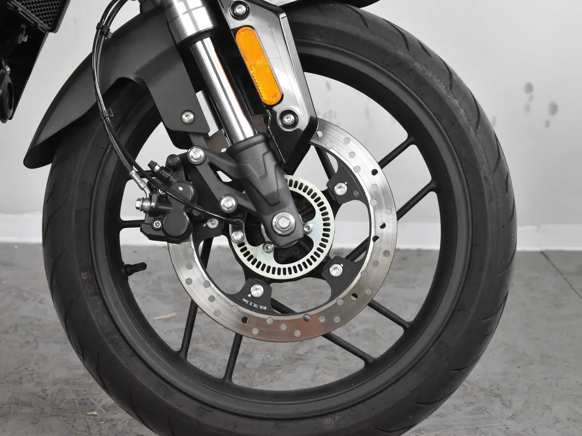 Voge Brivido 125R (2023 - 26) (13)