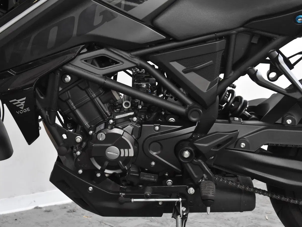 Voge Brivido 125R (2023 - 26) (17)